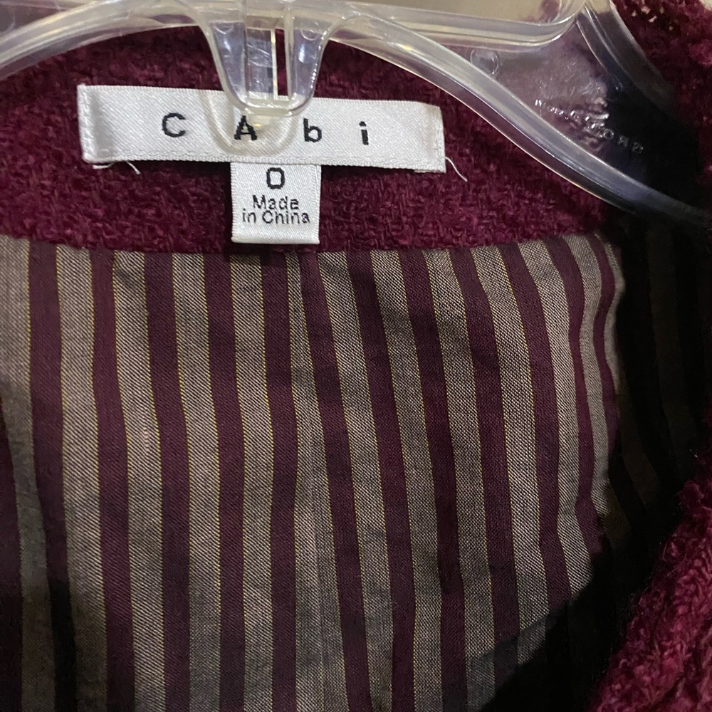 CAbi #530 Deep Red Britt Zip Front Jacket Blazer Fringe Lined EUC Women's Size S - Picture 2 of 6